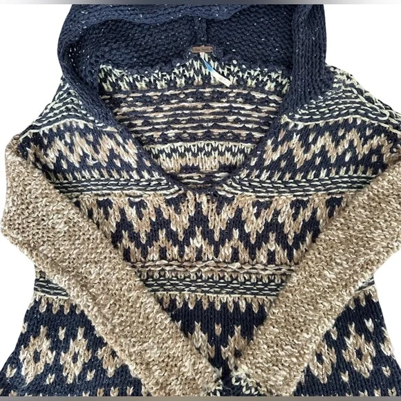 Free People Chunky Knit Navy and Tan Hooded Sweater - Picture 2 of 5
